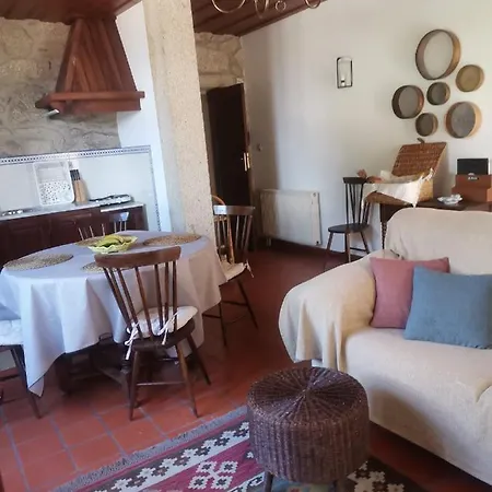 Casa Torres Da Facha カントリーハウス
