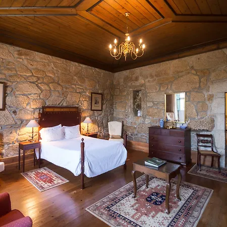 Casa Torres Da Facha カントリーハウス ポンテ・デ・リマ